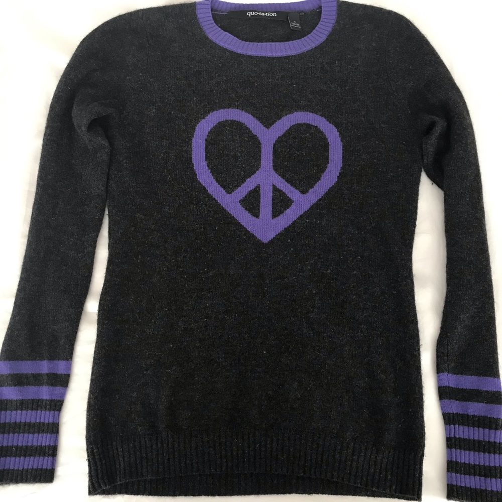 100% cashmere dark grey sweater peace and love.